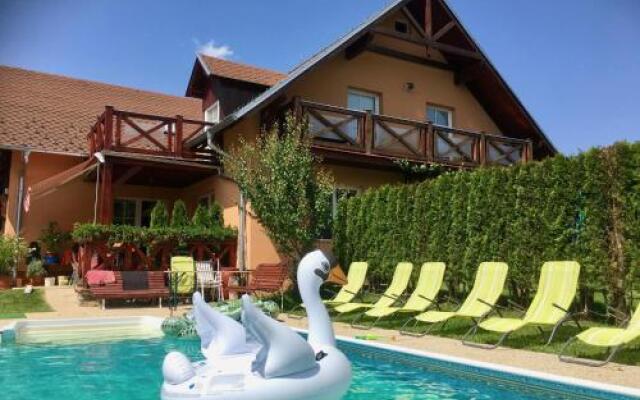Apartments Lipno Serafin