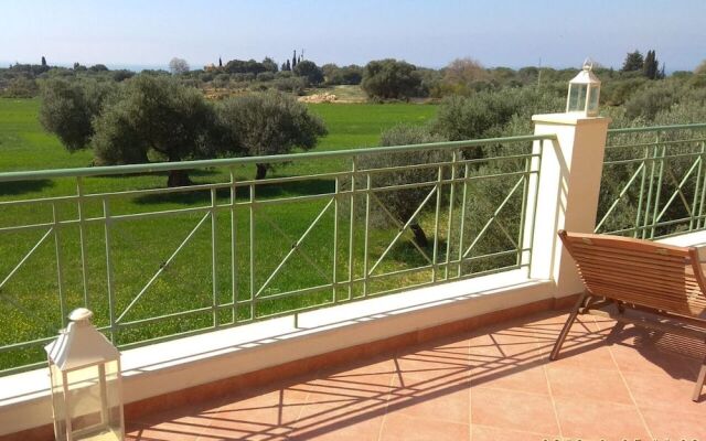Villa Elaionas 1