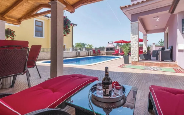 Beautiful Home in Betiga With Wifi and 3 Bedrooms