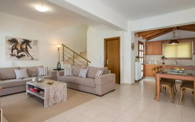 Villa Dafni Panoramic Lake View