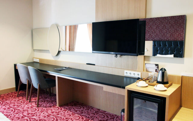 Vois Hotel Ataşehir SPA