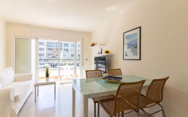 Apartment Moxó Empuriabrava
