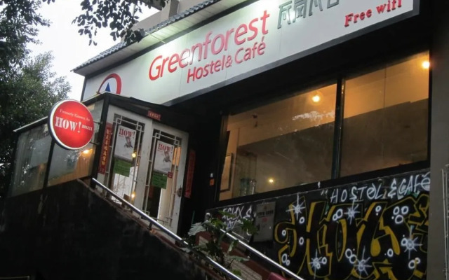 Love Flower Hostel