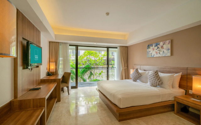 Cross Vibe Paasha Atelier Bali Kuta