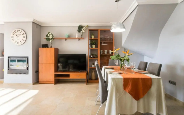 Bungalow junto al casco antiguo, piscina y barbacoa