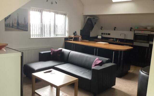 Spacious One Bed Deluxe Apartment in Daventry