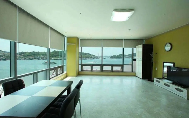 Yeosu Beach Pension