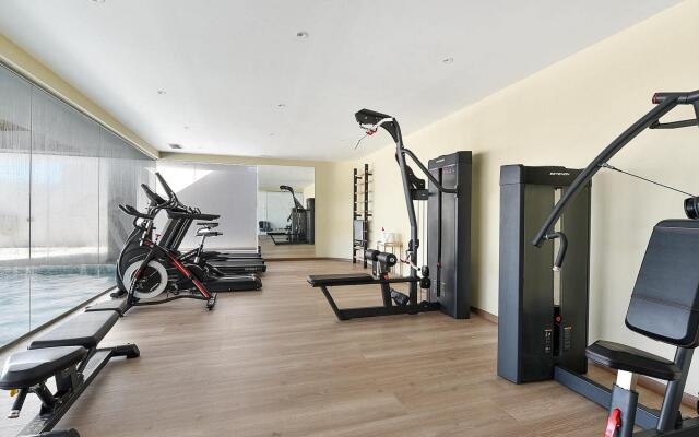 Luca in Fuengirola with 2 bedrooms and 2 bathrooms