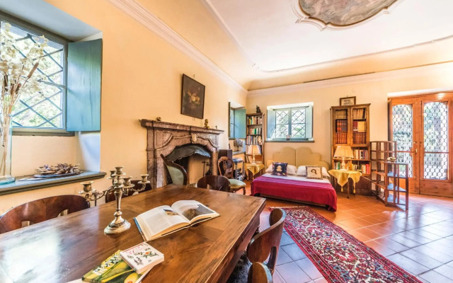 Villa De Rubeis Florit