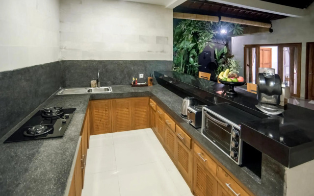 Sandi Agung Villa Bidadari