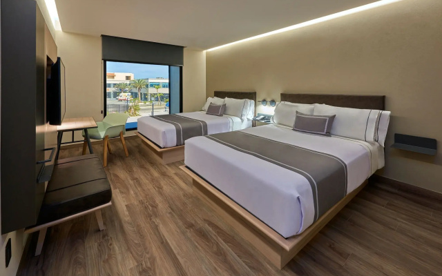 City Express Plus by Marriott Mazatlán