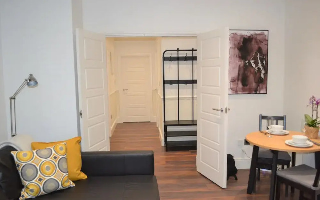 OnPoint Apartments - Deluxe Apartment City Centre Ideal Location!