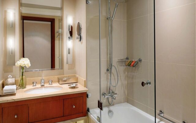Qabila Westbay Hotel
