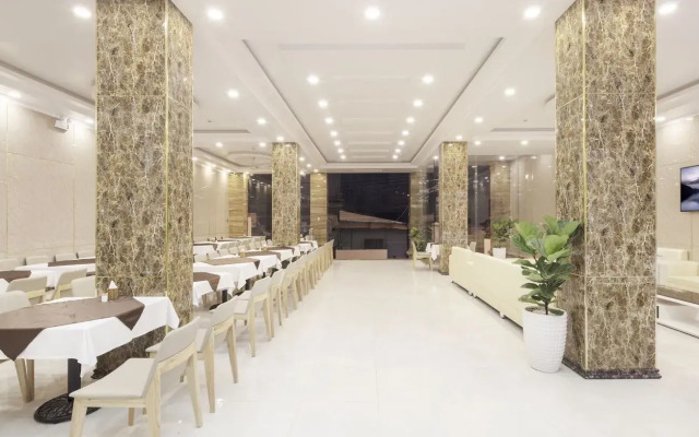 La Casa Hotel Nha Trang