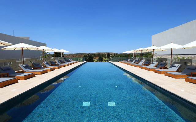 Minthis Resort