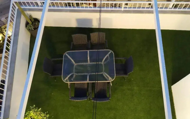 Luxury Apartments In Málaga by Seric