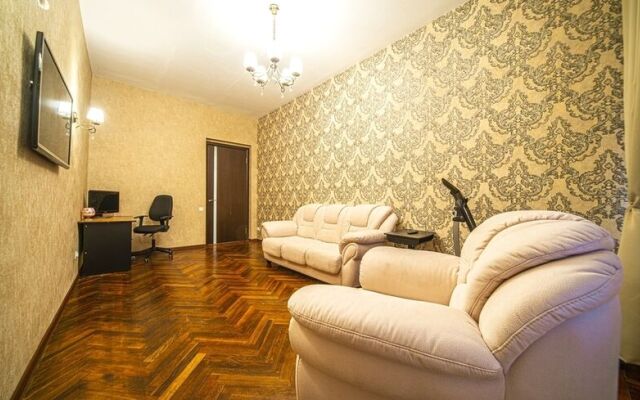 Апартаменты по ул. Яблочкова, д. 1