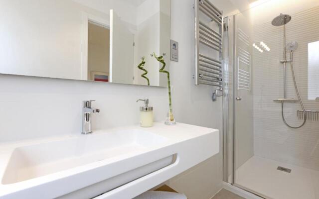 Plaza del Ángel by Madflats Collection