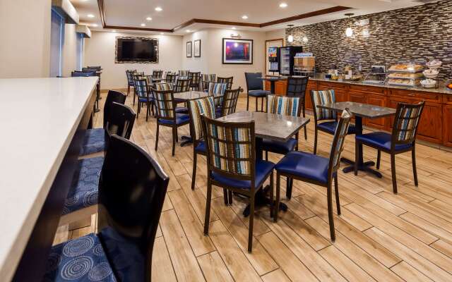 Best Western Executive Inn & Suites