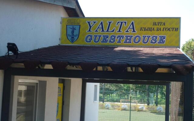 YALTA guesthouse