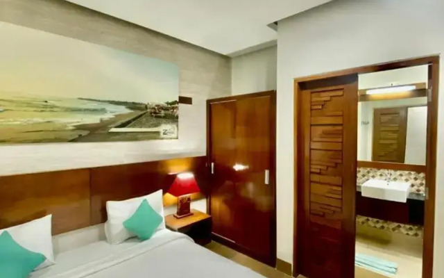 The Green Zhurga Suites