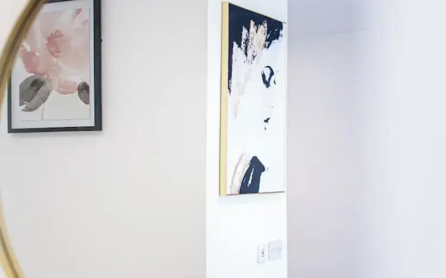 Perfectly Located Apartment - Sheffield City