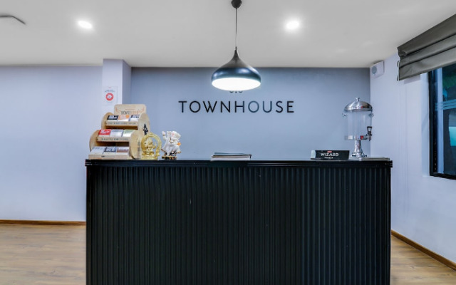 Oyo Townhouse 87 Spartan Nagar