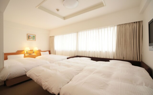 Shin-Osaka Station Hotel