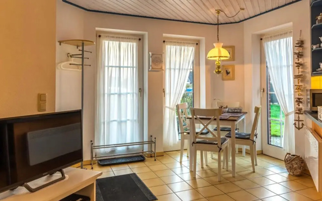 Nice Apartment in Friedrichskoog With 2 Bedrooms and Wifi