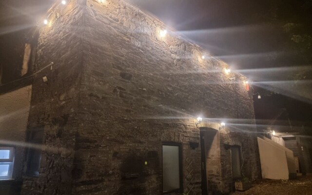 Beautiful 2-bed Barn Conversion Near Newquay