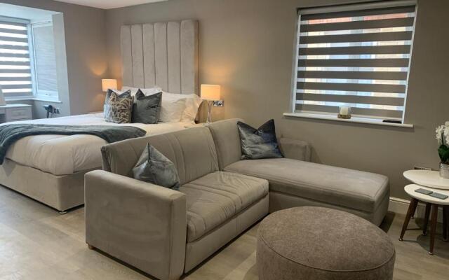 Willshaw Suites for families over 25 only