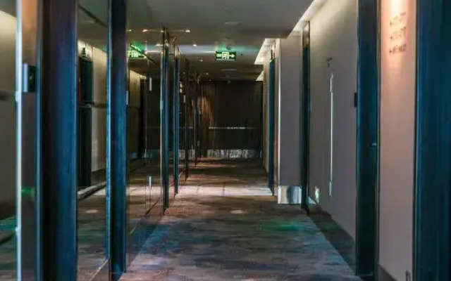 Orange Hotel (Haikou Guomao Wanlvyuan)