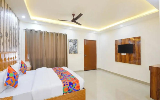 Fabhotel Wild Hibiscus Resort