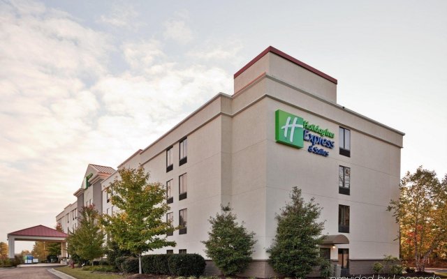 Holiday Inn Express & Suites Raleigh Durham Airport at RTP, an IHG Hotel