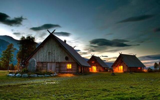 Viking Cabins - MIT FabLab - Solvik