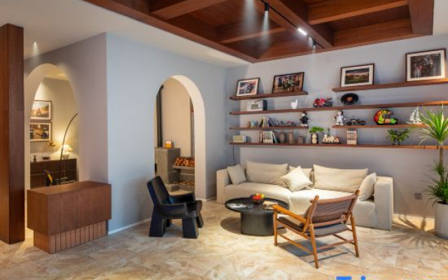 Growing in the Alley Homestay