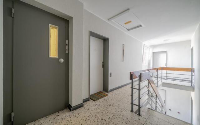 Id 6897 - Private Apartment