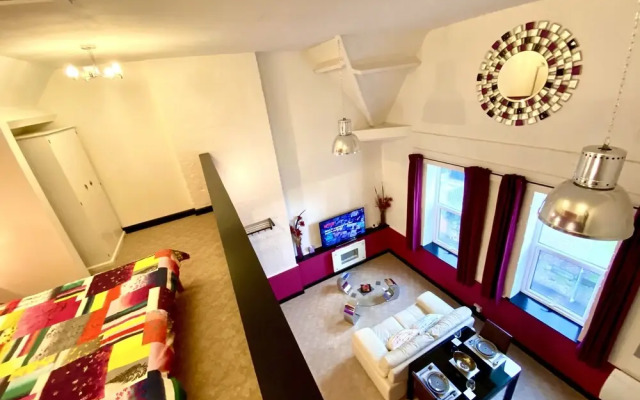 PHOENIX Executive Apartments