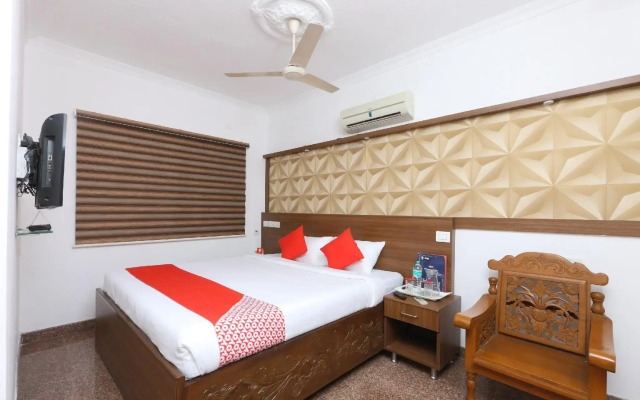 The Oriental Business Hotel