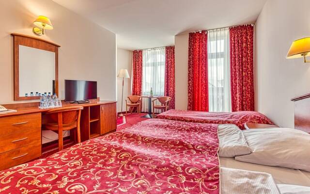 St. Lukas Medical & SPA