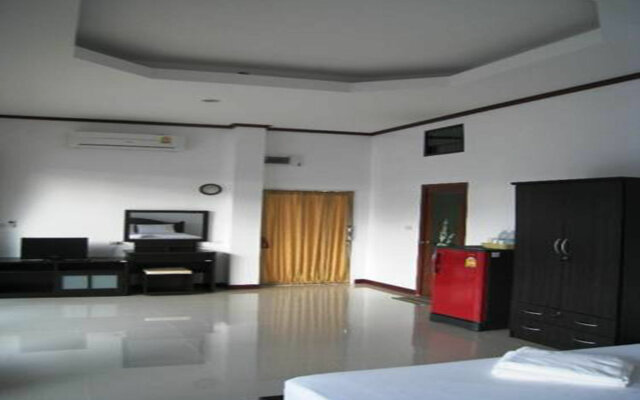OYO 918 Kachapol hotel