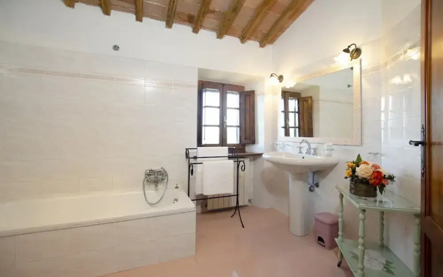 La Palazzina in Monteroni D Arbia
