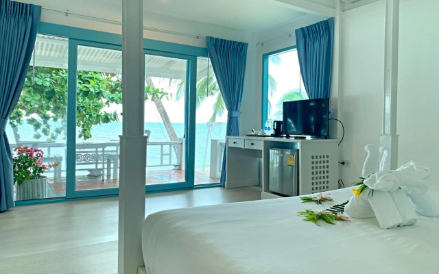 Sand Sea Beach Resort