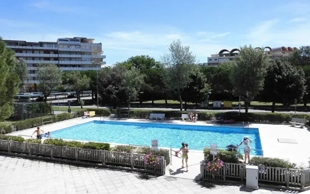 Perfect Located Residence Near the Beach With Pool