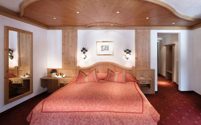 Hotel Weisses Rössl Kitzbühel