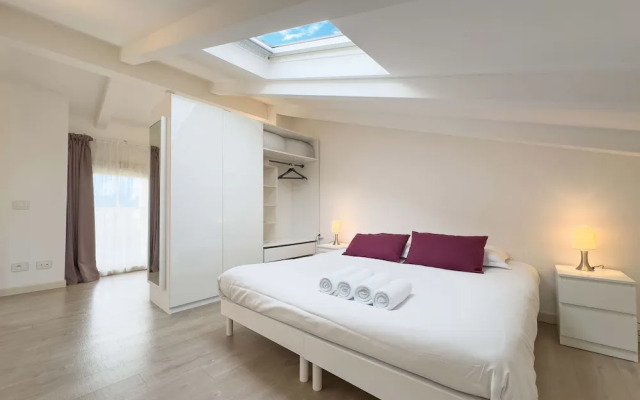 4B Tony Allard in Cannes