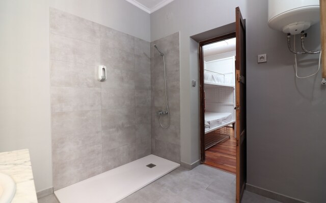 Feel Hostels City Center