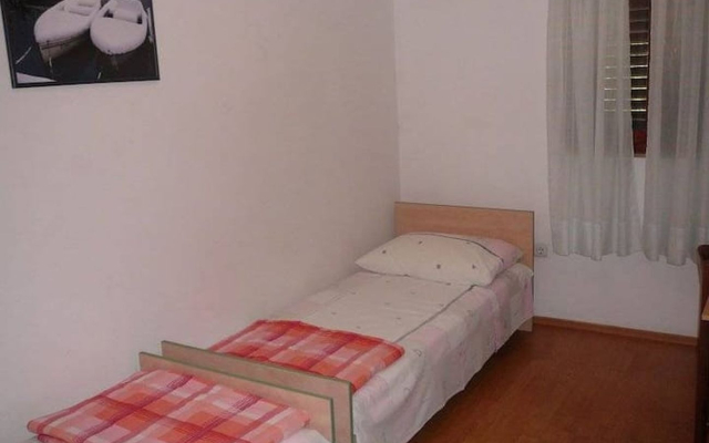 Apartment Soni - with barbecue; A2 Postira, Island Brac