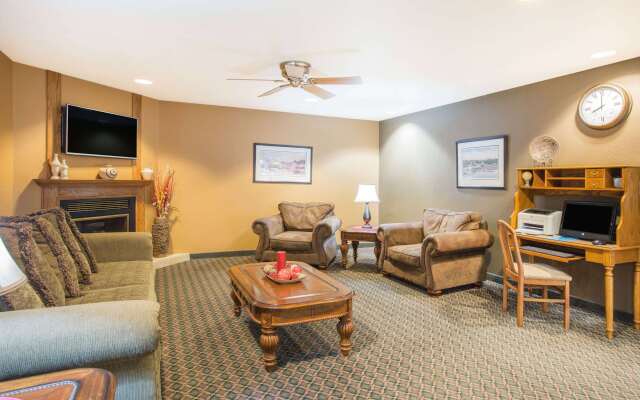 Ramada by Wyndham Spirit Lake/Okoboji