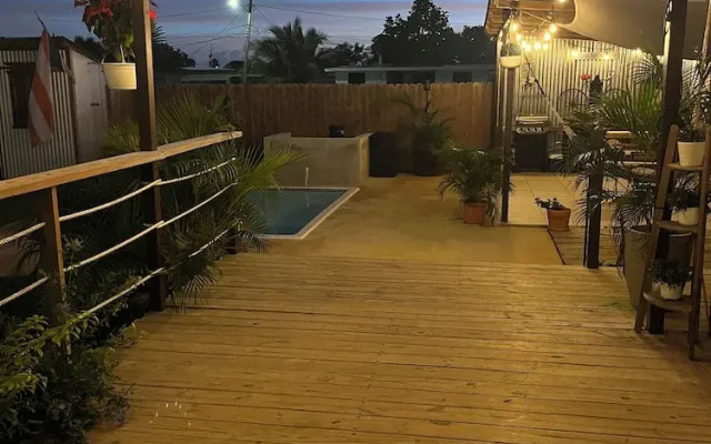 El Camper with private pool